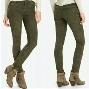 Free People Acid Wash Corduroy Skinny Pants Sz 27